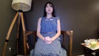 白衣天使护士装翘乳美女 淫叫“好舒服 轻点肏”口爆吞精裹射